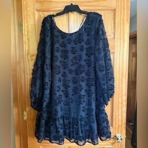 Forever 21 Black Textured Floral Dress